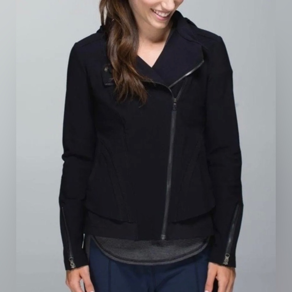 Lululemon Bust A Move Jacket Black Peplum Hoodie Define Coat Small 2 4